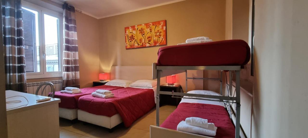 Mosaic Hostel *